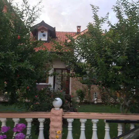House Of Flowers Pensjonat Mostar